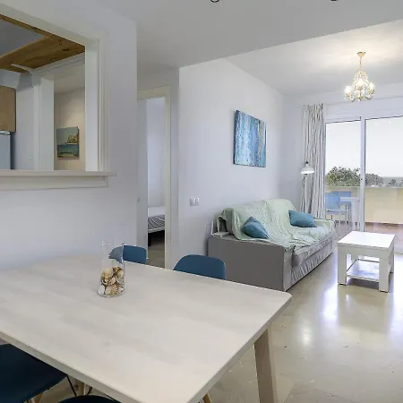 Apartment 5006-apt 2 Bedrooms With Sea View