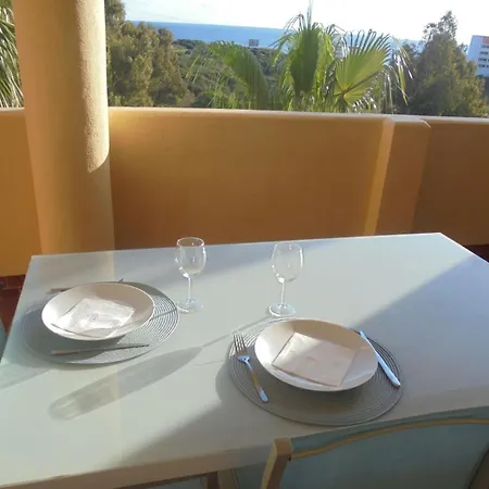 5006-apt 2 Bedrooms With Sea View Apartment *
